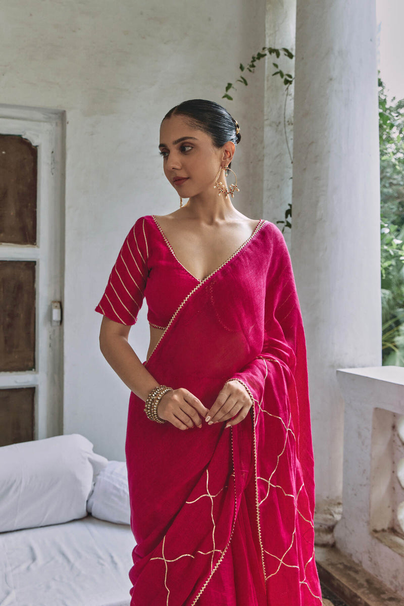 The Titli Saree - Yell With Us